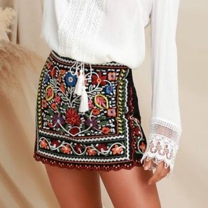 Lulus skirt